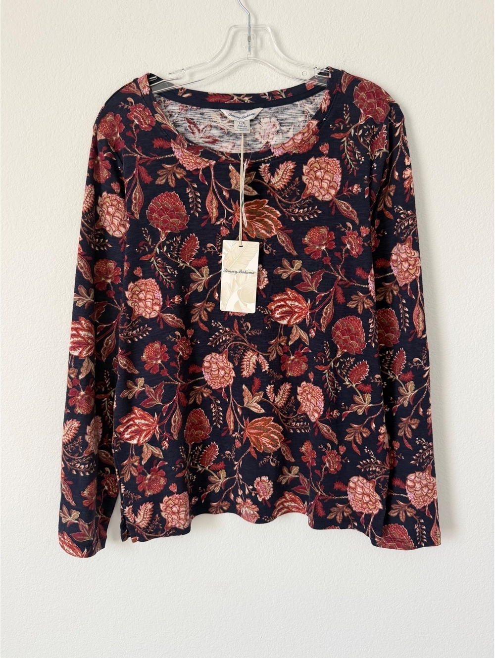 Tommy Bahama NWT Round Neck Floral Ashby Isles Exquisite Blouse Size L - Picture 1 of 7